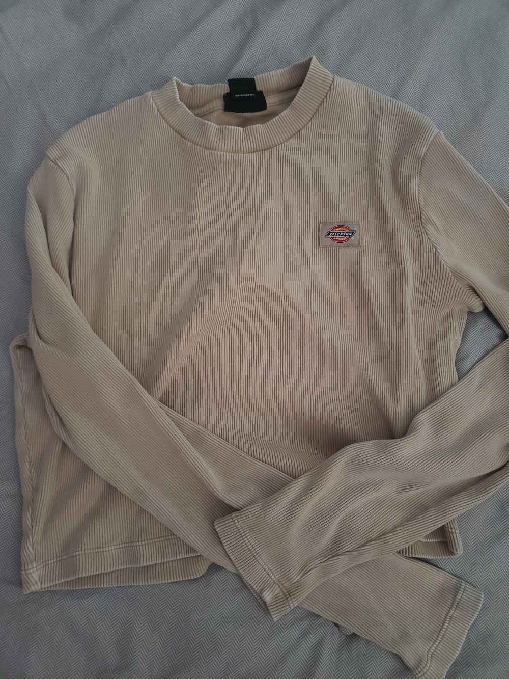 Dickies women’s Light Beige Ribbed croptop longsleeve
